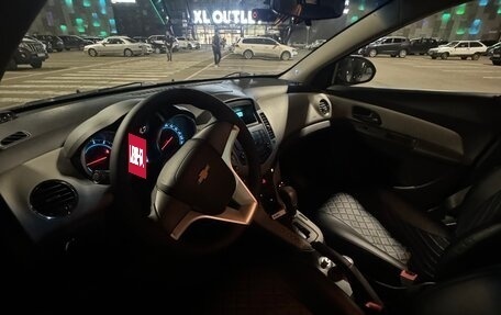 Chevrolet Cruze II, 2012 год, 880 000 рублей, 24 фотография