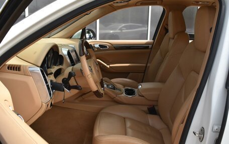 Porsche Cayenne III, 2012 год, 2 490 000 рублей, 10 фотография