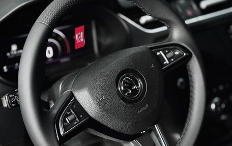 Skoda Octavia, 2020 год, 2 000 000 рублей, 3 фотография