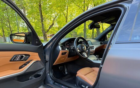 BMW 3 серия, 2020 год, 3 890 000 рублей, 9 фотография