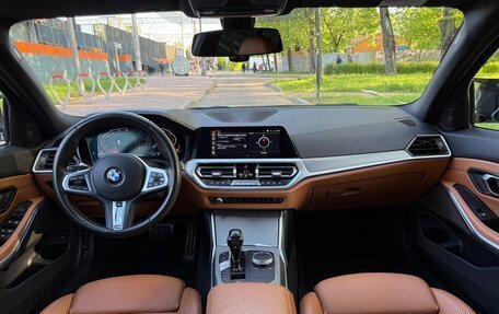 BMW 3 серия, 2020 год, 3 890 000 рублей, 17 фотография
