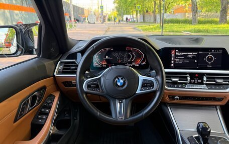 BMW 3 серия, 2020 год, 3 890 000 рублей, 18 фотография