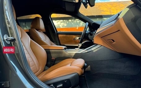 BMW 3 серия, 2020 год, 3 890 000 рублей, 15 фотография