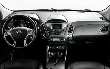 Hyundai ix35 I рестайлинг, 2015 год, 1 398 000 рублей, 11 фотография