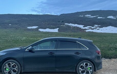KIA cee'd III, 2020 год, 2 000 000 рублей, 2 фотография