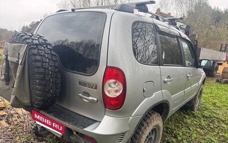 Chevrolet Niva I рестайлинг, 2014 год, 690 000 рублей, 2 фотография