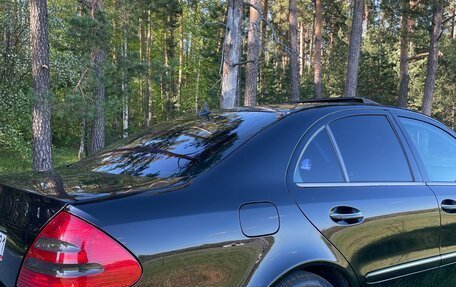 Mercedes-Benz E-Класс, 2002 год, 1 000 000 рублей, 12 фотография
