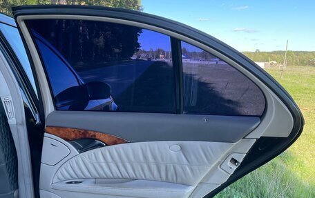 Mercedes-Benz E-Класс, 2002 год, 1 000 000 рублей, 23 фотография