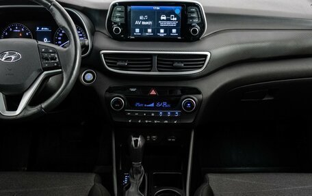 Hyundai Tucson III, 2018 год, 2 299 000 рублей, 15 фотография