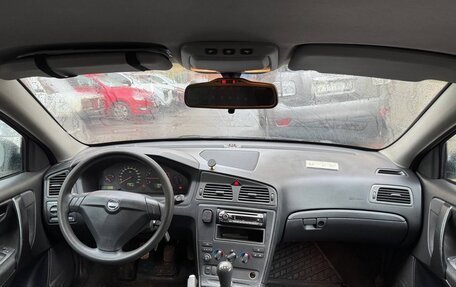 Volvo S60 III, 2002 год, 365 000 рублей, 7 фотография