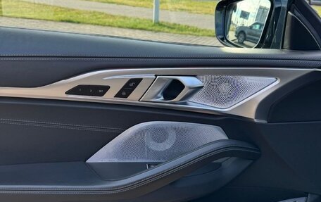 BMW 8 серия, 2022 год, 7 300 000 рублей, 9 фотография