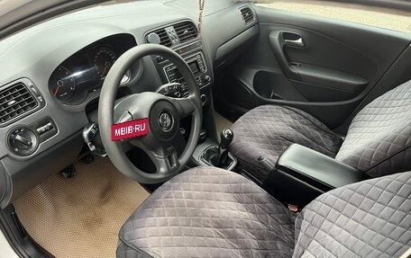 Volkswagen Polo VI (EU Market), 2013 год, 890 000 рублей, 8 фотография