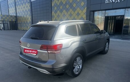 Volkswagen Teramont I, 2019 год, 3 000 000 рублей, 3 фотография