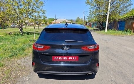 KIA cee'd III, 2018 год, 1 620 000 рублей, 9 фотография
