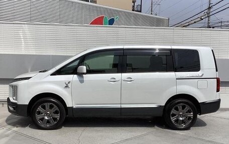 Mitsubishi Delica D:5 I, 2022 год, 2 850 000 рублей, 8 фотография