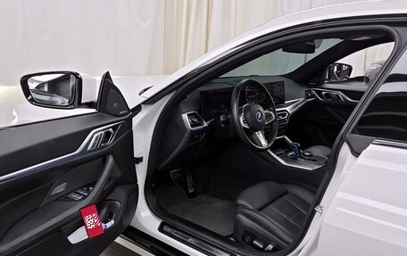BMW i4, 2022 год, 4 900 000 рублей, 9 фотография