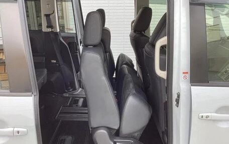 Mitsubishi Delica D:5 I, 2022 год, 2 850 000 рублей, 29 фотография