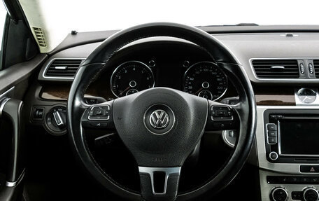 Volkswagen Passat B7, 2012 год, 999 000 рублей, 12 фотография
