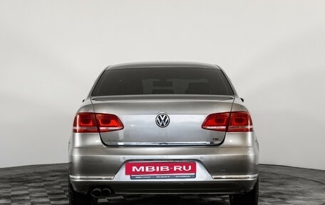 Volkswagen Passat B7, 2012 год, 999 000 рублей, 6 фотография