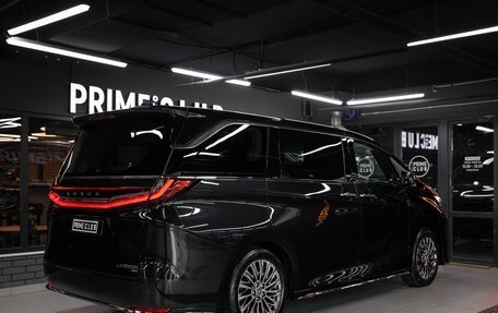 Lexus LM, 2024 год, 20 500 000 рублей, 2 фотография
