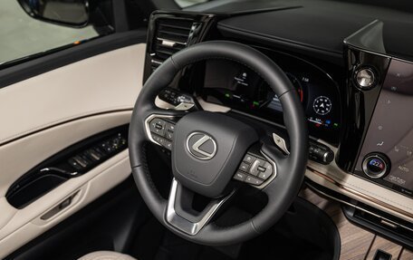 Lexus LM, 2024 год, 20 500 000 рублей, 12 фотография