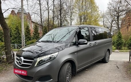 Mercedes-Benz V-Класс, 2014 год, 3 900 000 рублей, 2 фотография
