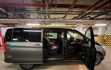 Mercedes-Benz V-Класс, 2014 год, 3 900 000 рублей, 25 фотография