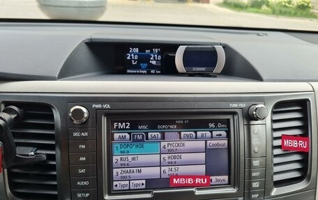 Toyota Sienna III, 2013 год, 2 950 000 рублей, 4 фотография