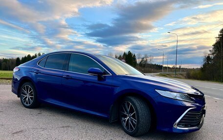 Toyota Camry, 2021 год, 3 500 000 рублей, 7 фотография