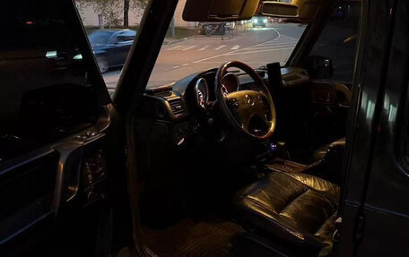 Mercedes-Benz G-Класс W463 рестайлинг _ii, 2002 год, 2 900 000 рублей, 6 фотография