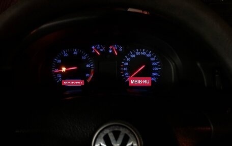 Volkswagen Passat B5+ рестайлинг, 1998 год, 190 000 рублей, 18 фотография