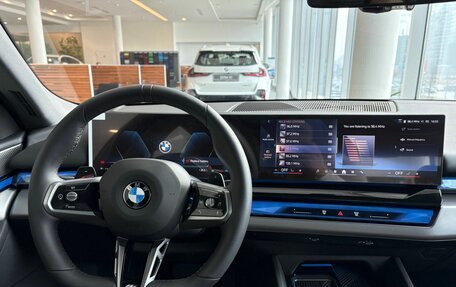 BMW 5 серия, 2024 год, 11 527 550 рублей, 5 фотография