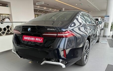 BMW 5 серия, 2024 год, 11 527 550 рублей, 2 фотография