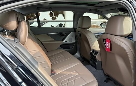 BMW 5 серия, 2024 год, 11 527 550 рублей, 7 фотография