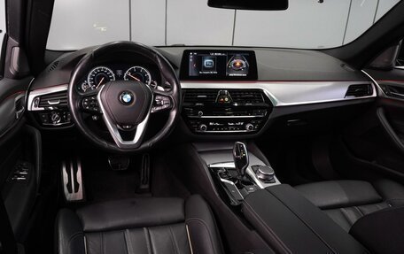 BMW 5 серия, 2018 год, 3 669 000 рублей, 6 фотография