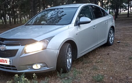Chevrolet Cruze II, 2010 год, 520 000 рублей, 2 фотография