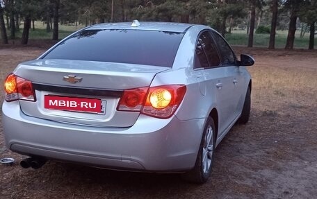 Chevrolet Cruze II, 2010 год, 520 000 рублей, 5 фотография