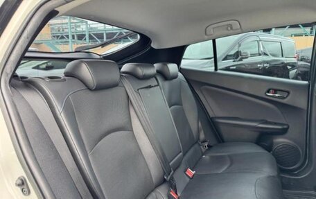 Toyota Prius IV XW50, 2022 год, 1 600 000 рублей, 25 фотография