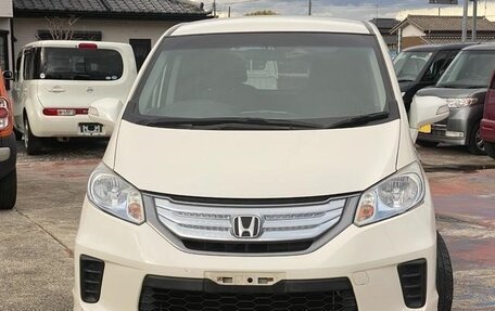 Honda Freed I, 2016 год, 938 000 рублей, 2 фотография