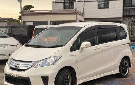 Honda Freed I, 2016 год, 938 000 рублей, 3 фотография