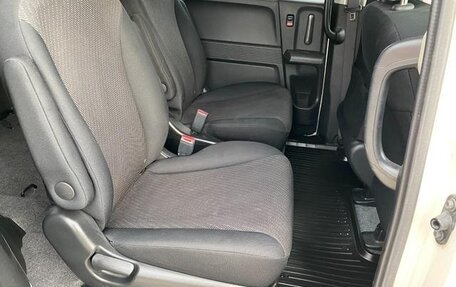 Honda Freed I, 2016 год, 938 000 рублей, 20 фотография