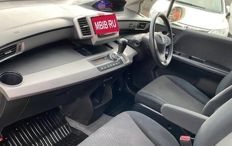 Honda Freed I, 2016 год, 938 000 рублей, 17 фотография