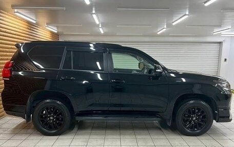 Toyota Land Cruiser Prado 150 рестайлинг 2, 2020 год, 3 445 777 рублей, 6 фотография