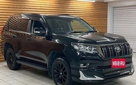 Toyota Land Cruiser Prado 150 рестайлинг 2, 2020 год, 3 445 777 рублей, 3 фотография