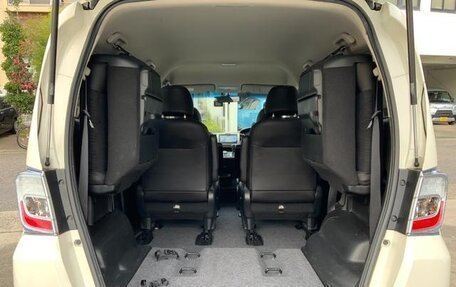 Honda Freed I, 2016 год, 933 000 рублей, 30 фотография