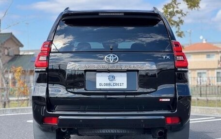 Toyota Land Cruiser Prado 150 рестайлинг 2, 2020 год, 3 745 777 рублей, 4 фотография
