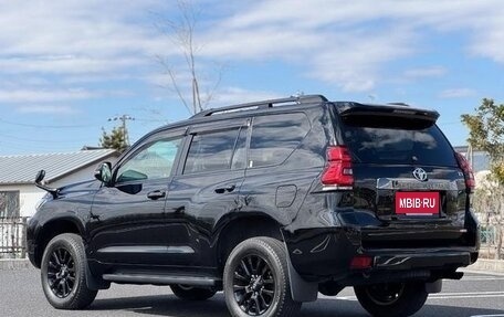 Toyota Land Cruiser Prado 150 рестайлинг 2, 2020 год, 3 745 777 рублей, 8 фотография