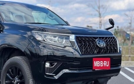 Toyota Land Cruiser Prado 150 рестайлинг 2, 2020 год, 3 745 777 рублей, 26 фотография