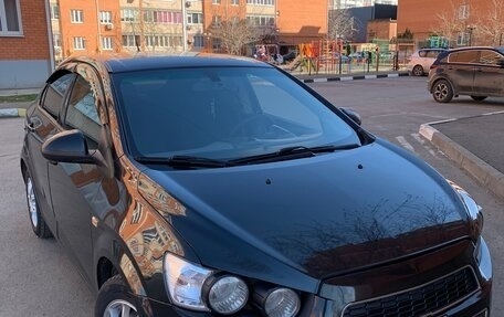 Chevrolet Aveo III, 2014 год, 700 000 рублей, 3 фотография