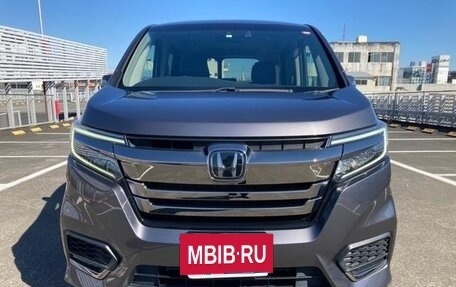 Honda Stepwgn IV, 2021 год, 1 630 000 рублей, 2 фотография